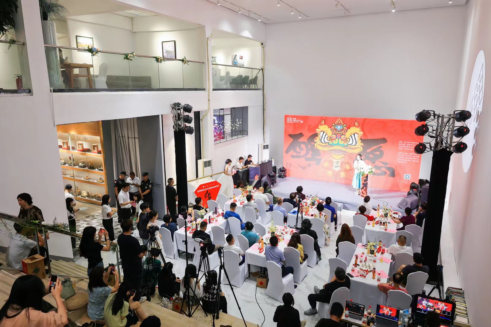 1687308775507522.jpg dfa8b79139e44943be4053b283c4f433.jpg