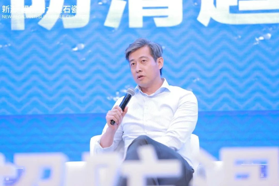 1697601866694898.jpg 新濠品牌戰略升級暨二代超防滑新品發布會圓滿成功!17.jpg