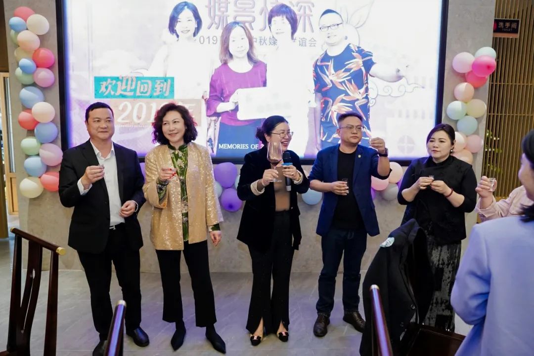 1740804619367136.jpg 10.jpg